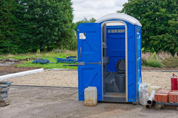 Best VIP or Luxury Restroom Trailers  in Windsor, CO